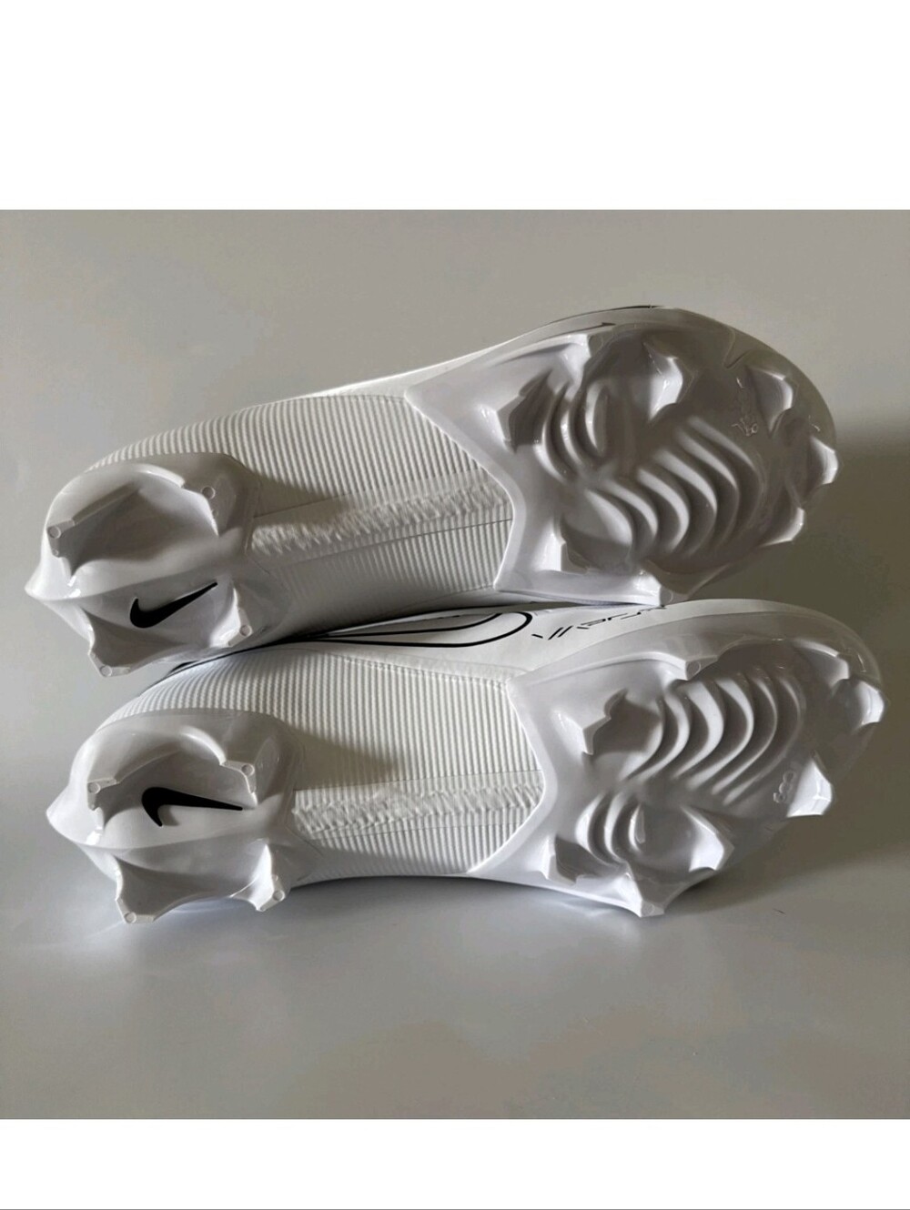Nike Mens 16 Vapor Edge Pro 360 2 TB White/Black Football Cleats FN7759-100 NEW - Picture 4 of 5
